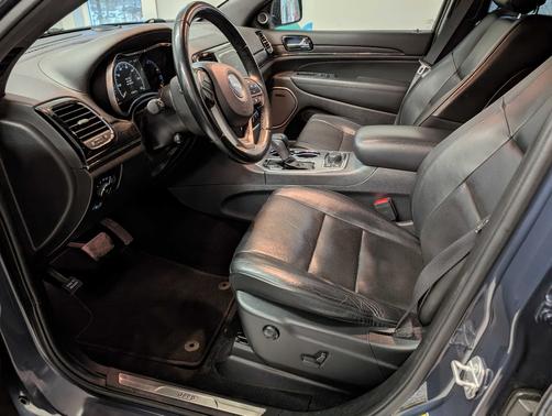 2020 Jeep Grand Cherokee Overland