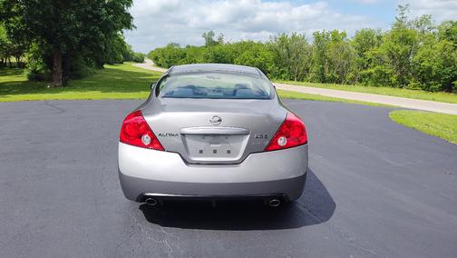 Gray 2009 Nissan Altima 2.5 S