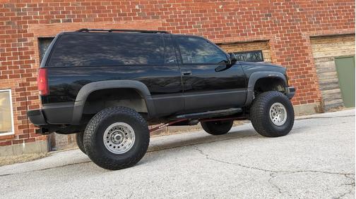 1997 Chevrolet Tahoe Base