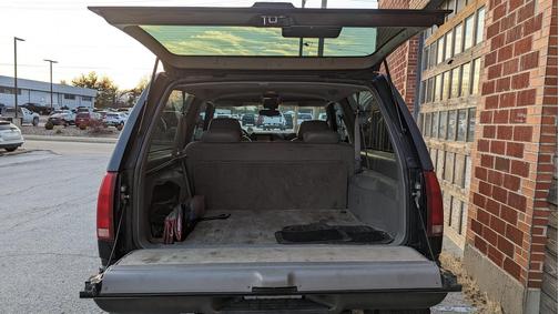1997 Chevrolet Tahoe Base