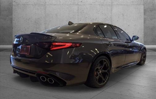 2020 Alfa Romeo Giulia Quadrifoglio
