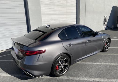 2020 Alfa Romeo Giulia Quadrifoglio