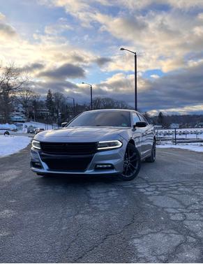Silver 2018 Dodge Charger GT