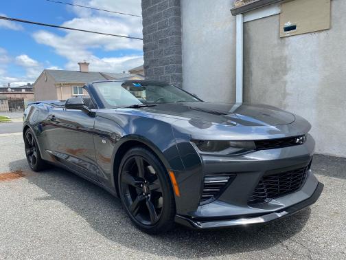 Photo 5 of 16 of 2017 Chevrolet Camaro 2SS
