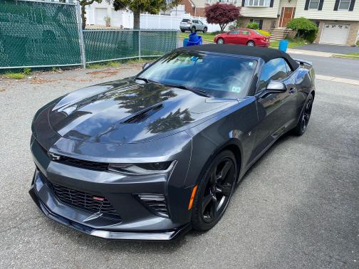 Photo 2 of 16 of 2017 Chevrolet Camaro 2SS