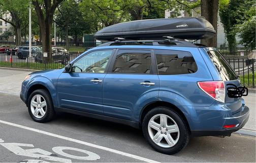2010 Subaru Forester 2.5 X Premium