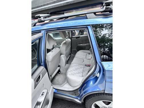 2010 Subaru Forester 2.5 X Premium