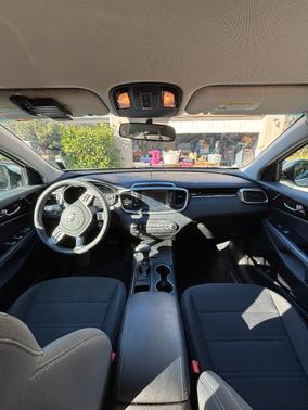 2019 Kia Sorento L