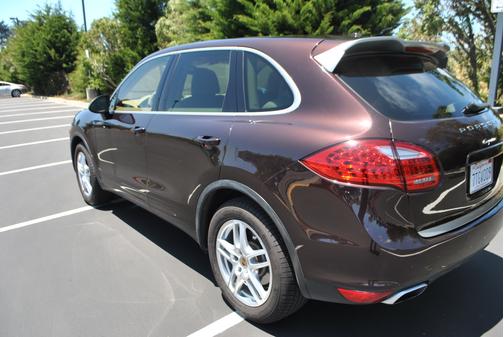 2014 Porsche Cayenne Platinum Edition