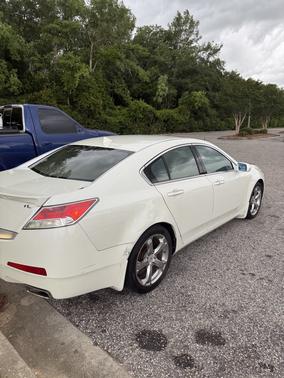 2010 Acura TL Technology