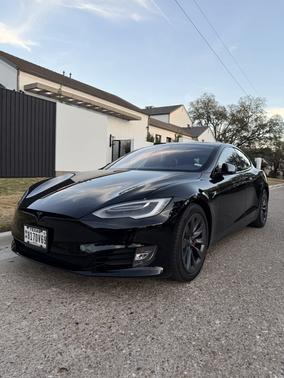 2019 Tesla Model S Performance