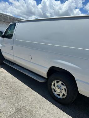 2008 Ford E250 Base