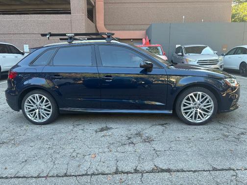 Blue 2018 Audi A3 e-tron 1.4T Premium