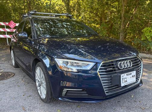 Blue 2018 Audi A3 e-tron 1.4T Premium