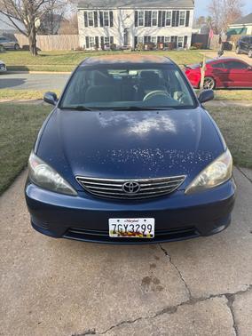 2005 Toyota Camry LE