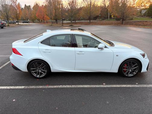 White 2018 Lexus IS 300 Base