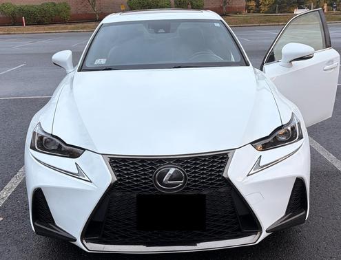 White 2018 Lexus IS 300 Base
