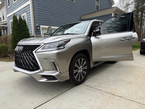 Silver 2018 Lexus LX 570 Three-Row