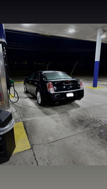 2012 Chrysler 300C Luxury Series