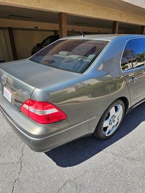 Green 2006 Lexus LS 430 Base