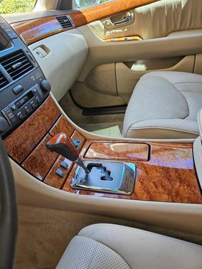 Green 2006 Lexus LS 430 Base