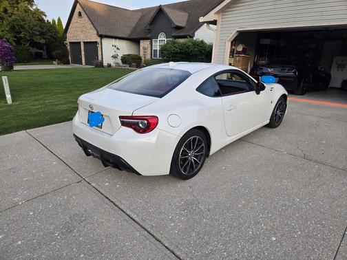 White 2017 Toyota 86 860 Special Edition