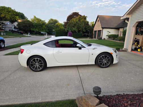 White 2017 Toyota 86 860 Special Edition