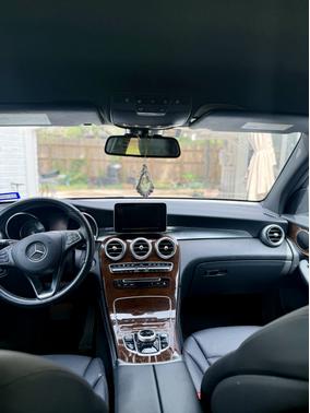 2019 Mercedes-Benz GLC 300 Base