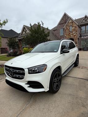 White 2021 Mercedes-Benz GLS 580 4MATIC