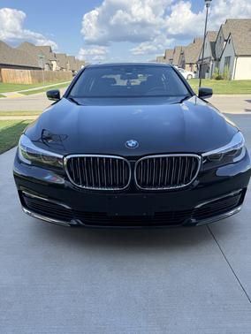 2018 BMW 740 i