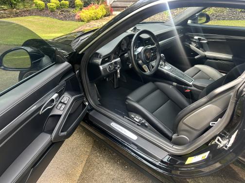 2019 Porsche 911 911 Carrera 4S