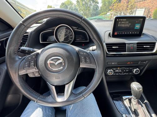 2015 Mazda Mazda3 i Grand Touring
