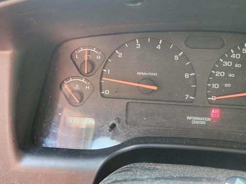 Silver 2002 Dodge Dakota SLT Quad Cab