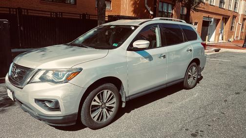 Silver 2017 Nissan Pathfinder S
