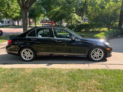 Black 2012 Mercedes-Benz C-Class C 300 4MATIC Sport