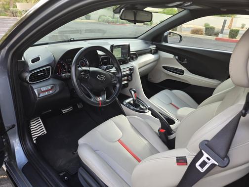 2020 Hyundai Veloster Turbo Ultimate