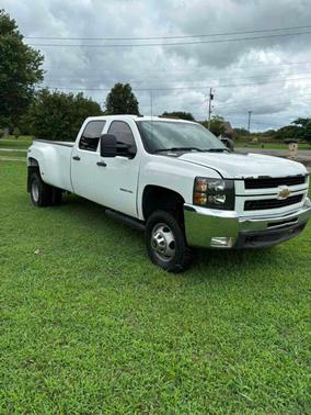 White 2011 Chevrolet Silverado 3500 Work Truck