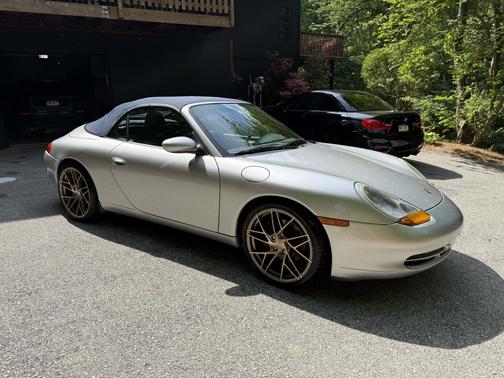 1999 Porsche 911 Carrera Cabriolet