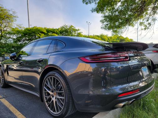 2020 Porsche Panamera 4S