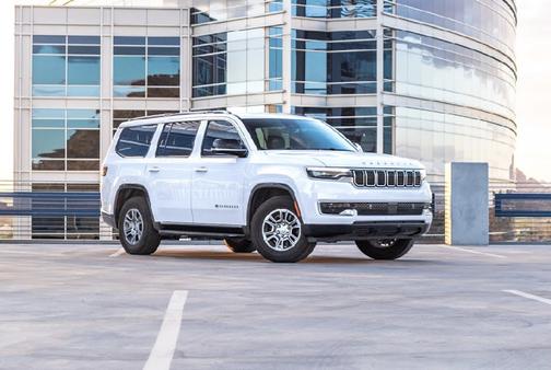 White 2023 Jeep Wagoneer Base