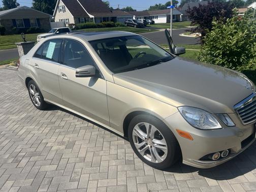 2011 Mercedes-Benz E-Class E 350 4MATIC