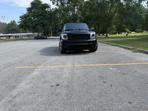 2007 GMC Yukon Denali