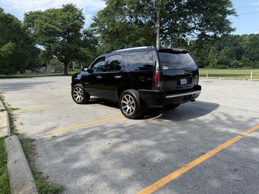 2007 GMC Yukon Denali
