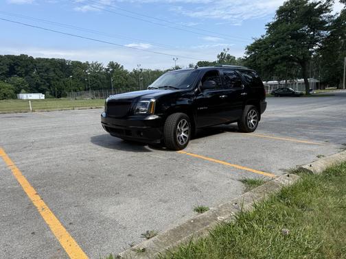 2007 GMC Yukon Denali