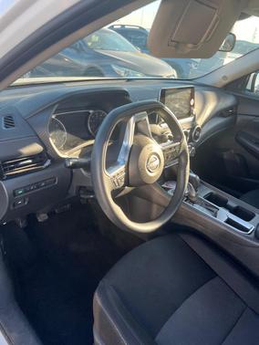White 2025 Nissan Sentra SV