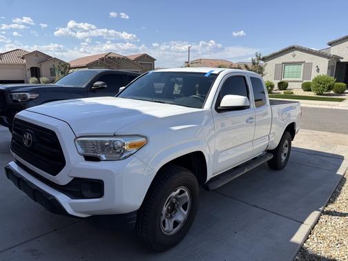 2017 Toyota Tacoma SR5