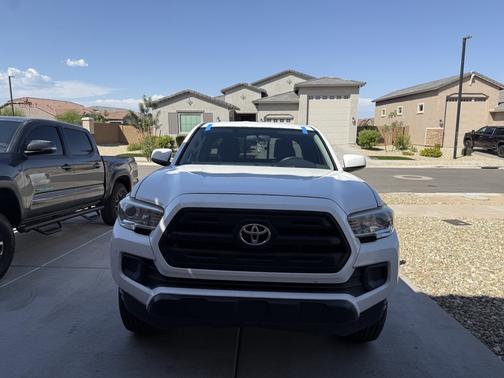 2017 Toyota Tacoma SR5