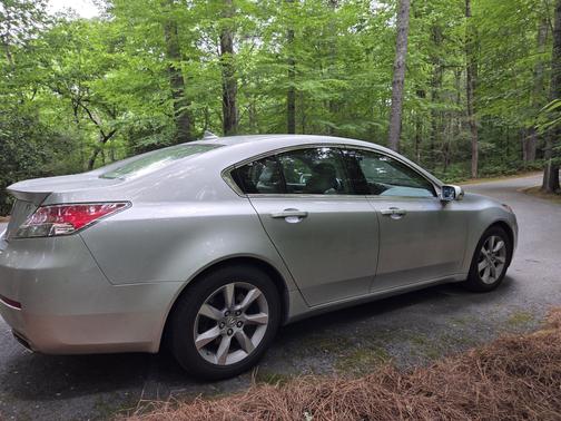 Silver 2014 Acura TL Technology