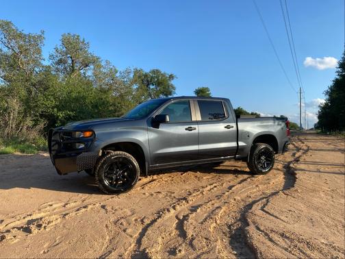 Gray 2020 Chevrolet Silverado 1500 Custom Trail Boss
