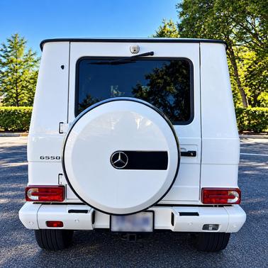 White 2014 Mercedes-Benz G-Class G 550